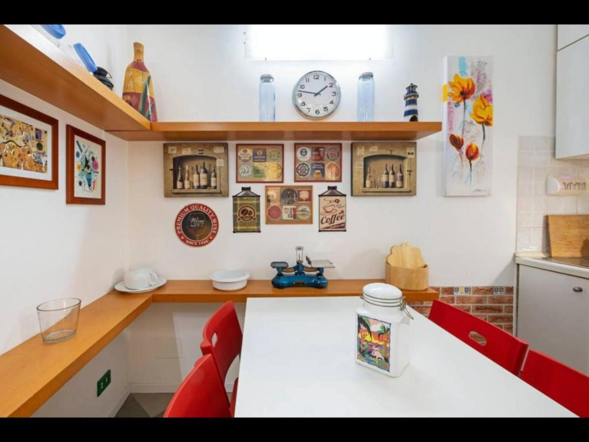 A Casa Di Vera - Vaticano ローマ エクステリア 写真
